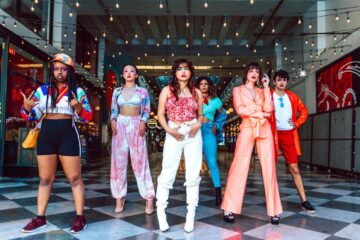 Skincare Trends in 2025: What’s In and What’s Out